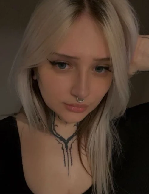 Natalia, Piercerin, Ravensburg